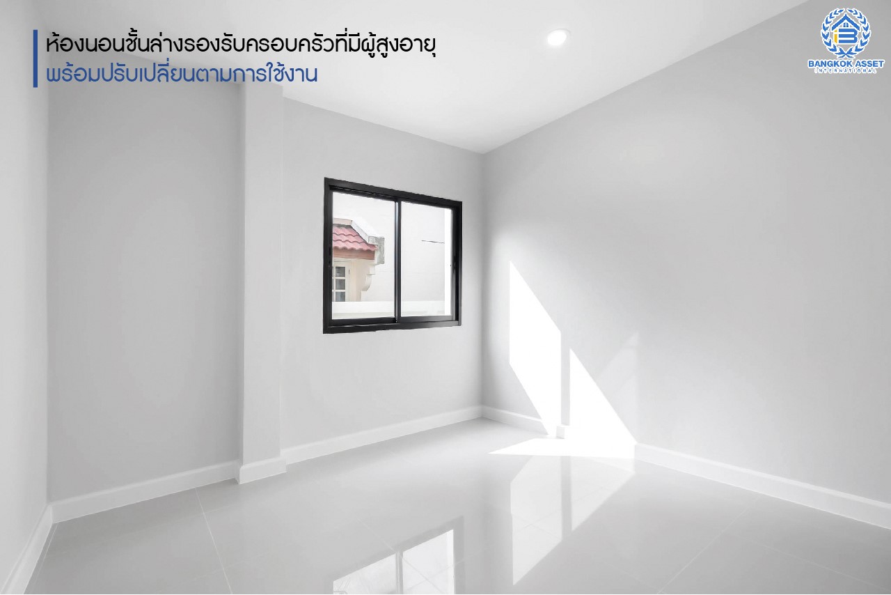 บ้านมือสองตกแต่งใหม่ ม.ลานทอง ติวานนท์-ปากเกร็ด เนื้อที่ 54 ตร.ว. ฟังก์ชั่น 4 ห้องนอน 2 ห้องน้ำ 2 ที่จอดรถ สะดวกทุกการเดินทาง บนทำเลติด ถ.ติวานนท์ ใกล้เซ็นทรัล และทางด่วน "แจ้งวัฒนะ" และเพียง 5 นาทีถึง "ห้าแยกปากเกร็ด"